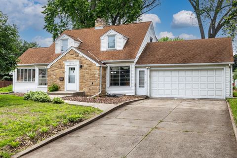 1029 15th Avenue N South Saint Paul MN 55075