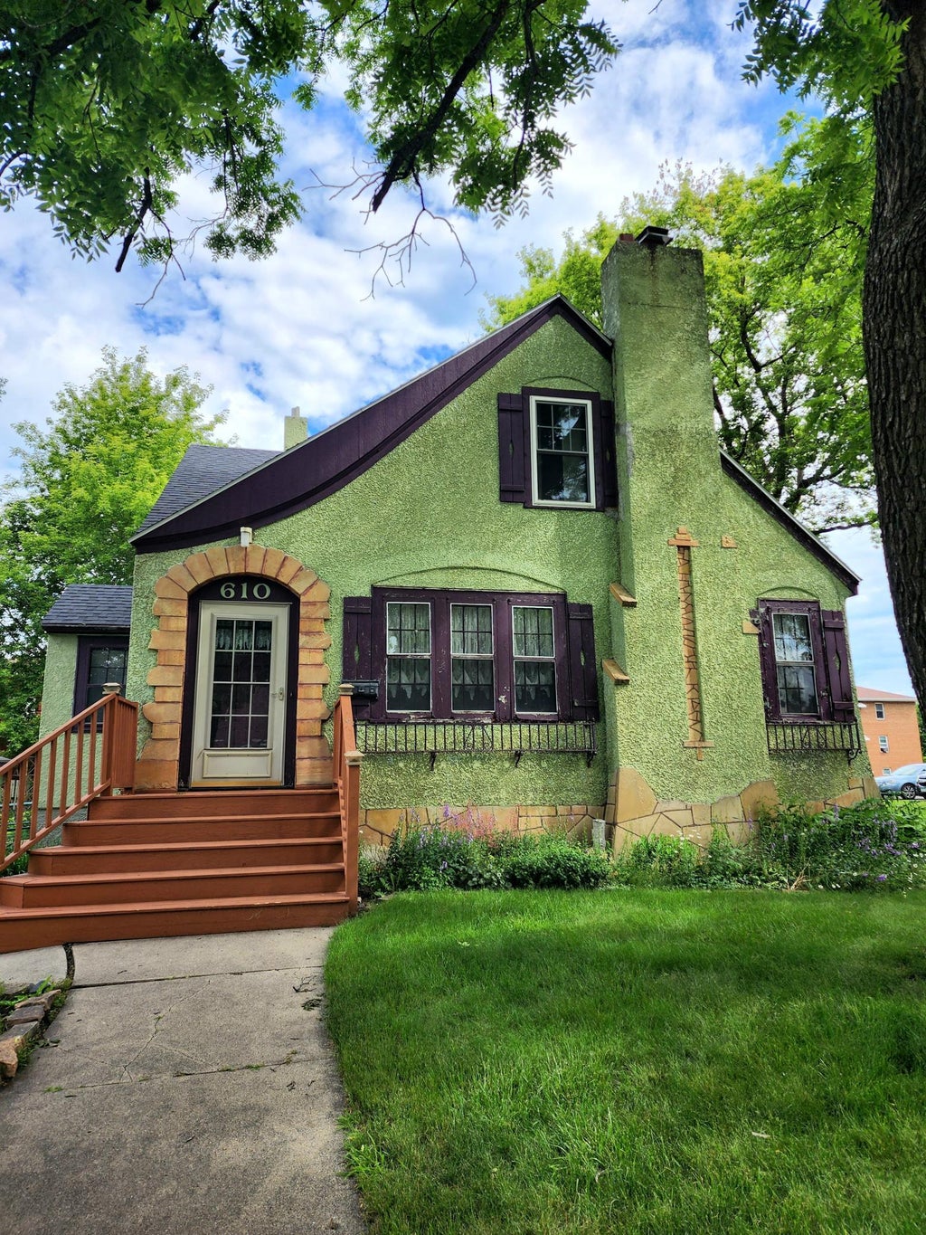 Photo of 610 Trott Avenue SW, Willmar, MN 56201 (MLS # 7098051)