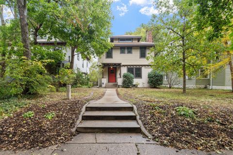 2505 Pleasant Avenue Minneapolis MN 55404
