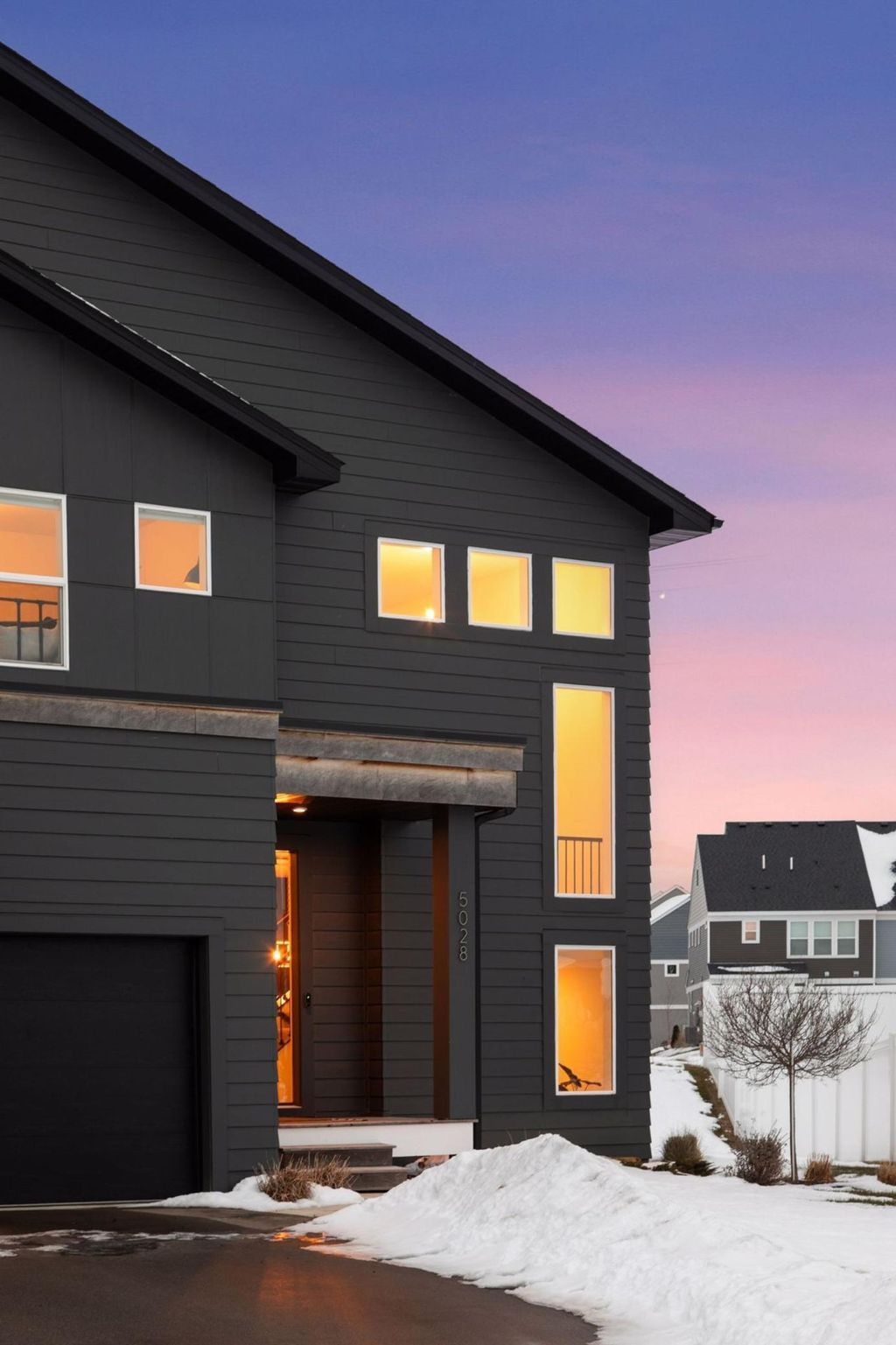 Photo of 5028 Airlake Draw, Woodbury, MN 55129 (MLS # 6825083)