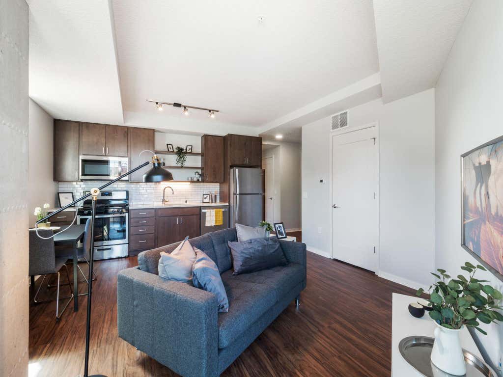 Photo of 811 Washington Avenue S #1503, Minneapolis, MN 55415 (MLS # 7132513)