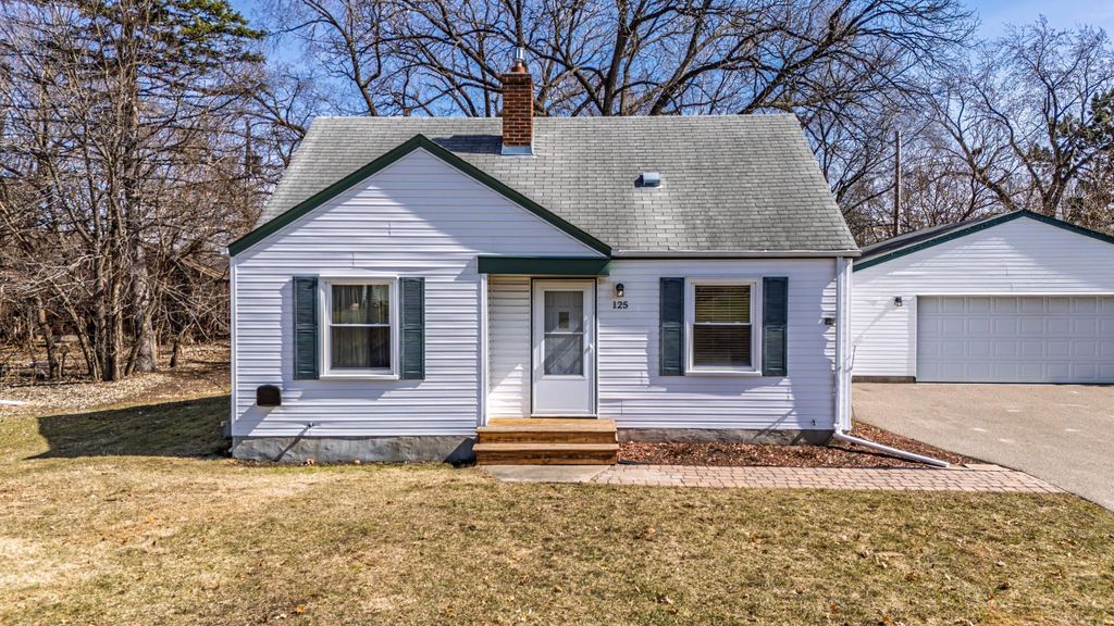 Photo of 125 Ridgewood Drive, Hopkins, MN 55343 (MLS # 7043094)