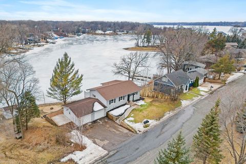 14858 Oakland Beach Avenue SE Prior Lake MN 55372