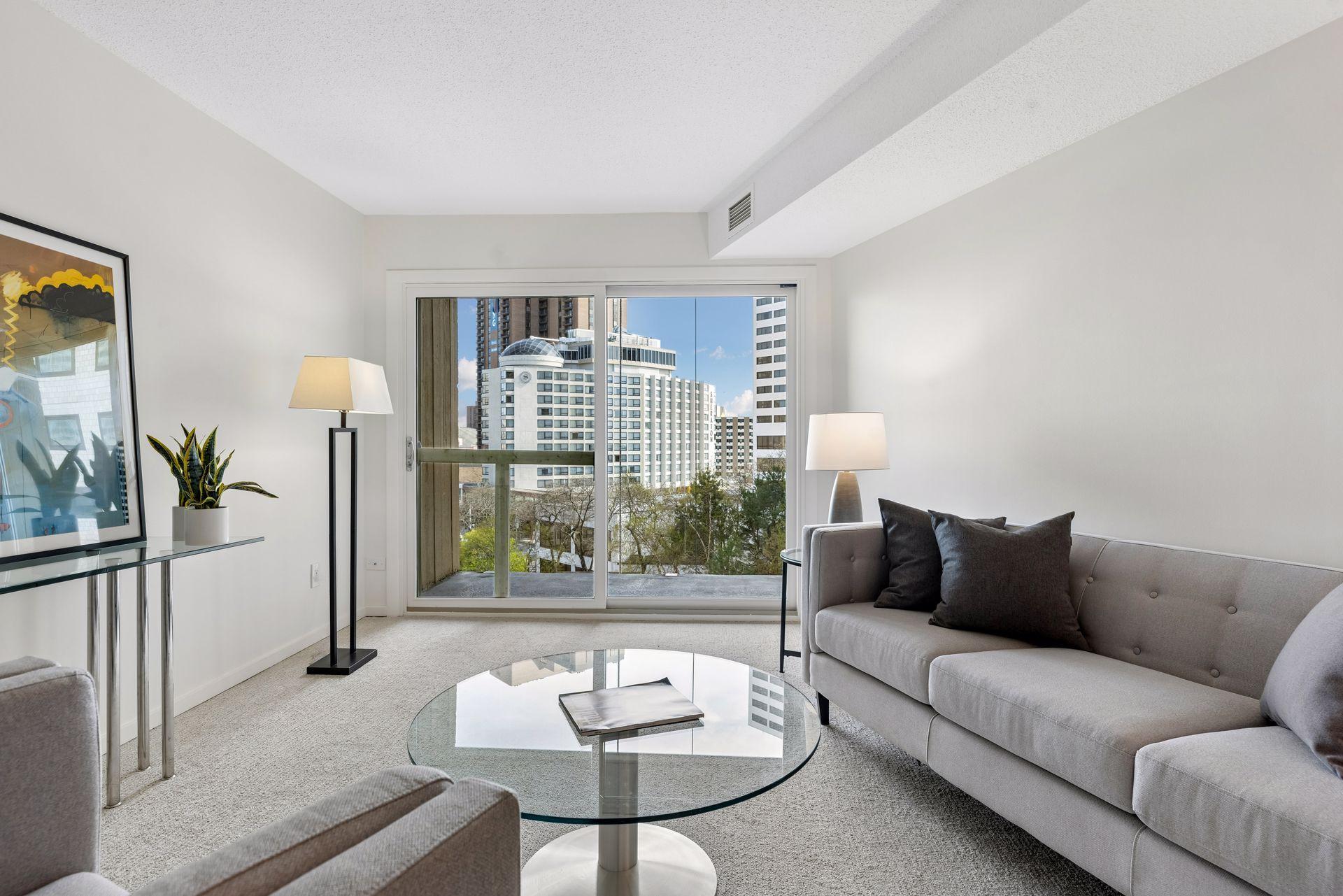 1200 Nicollet Avenue 723