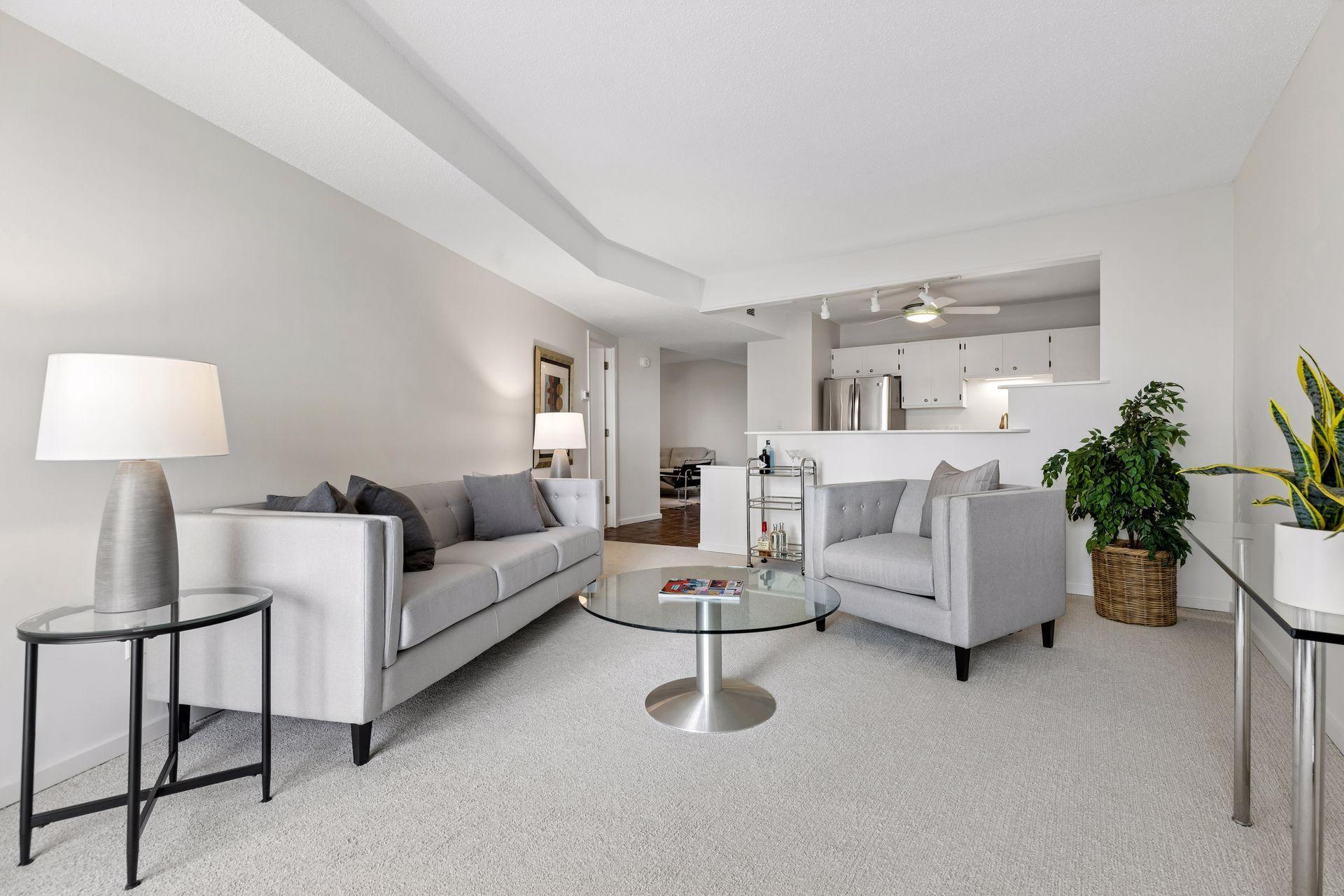 1200 Nicollet Avenue 723