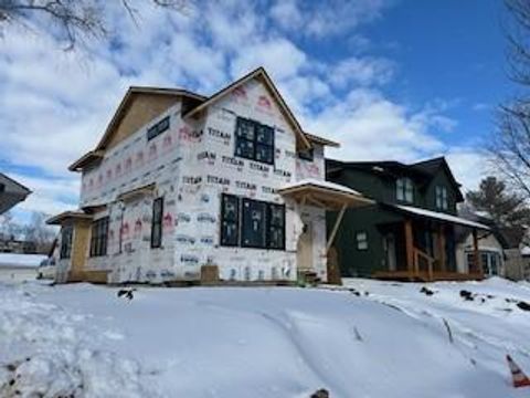 1693 Juliet Avenue Saint Paul MN 55105