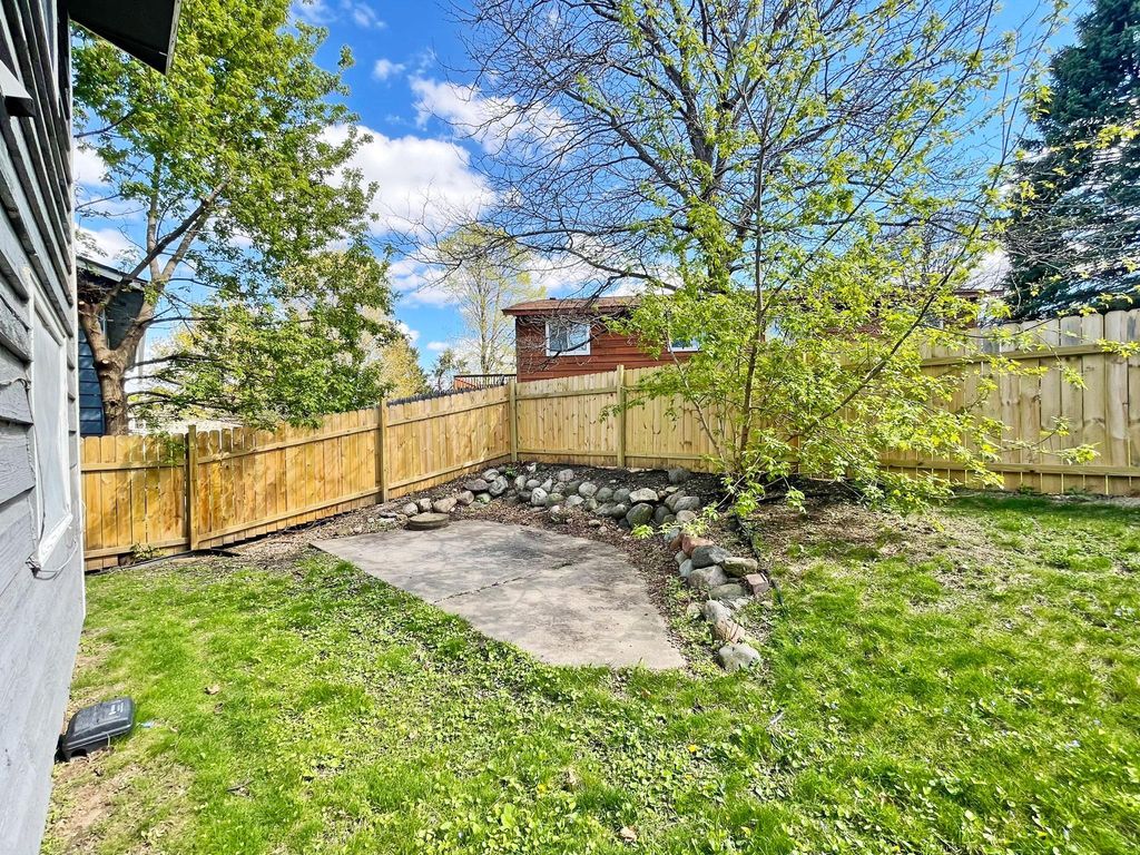 Photo of 4463 Cinnamon Ridge Circle, Eagan, MN 55122 (MLS # 7072746)