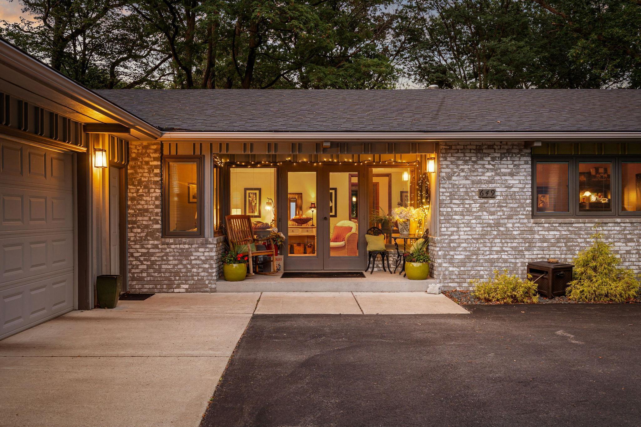 Owatonna, Minnesota 55060, United States, 4 Bedrooms Bedrooms, ,3 BathroomsBathrooms,Residential,Active,202143