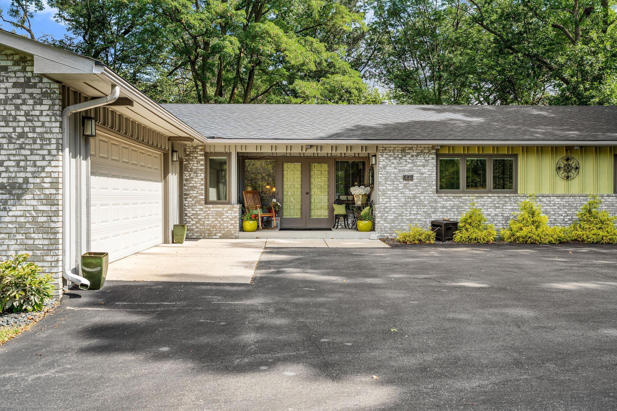 Owatonna, Minnesota 55060, United States, 4 Bedrooms Bedrooms, ,3 BathroomsBathrooms,Residential,Active,202143