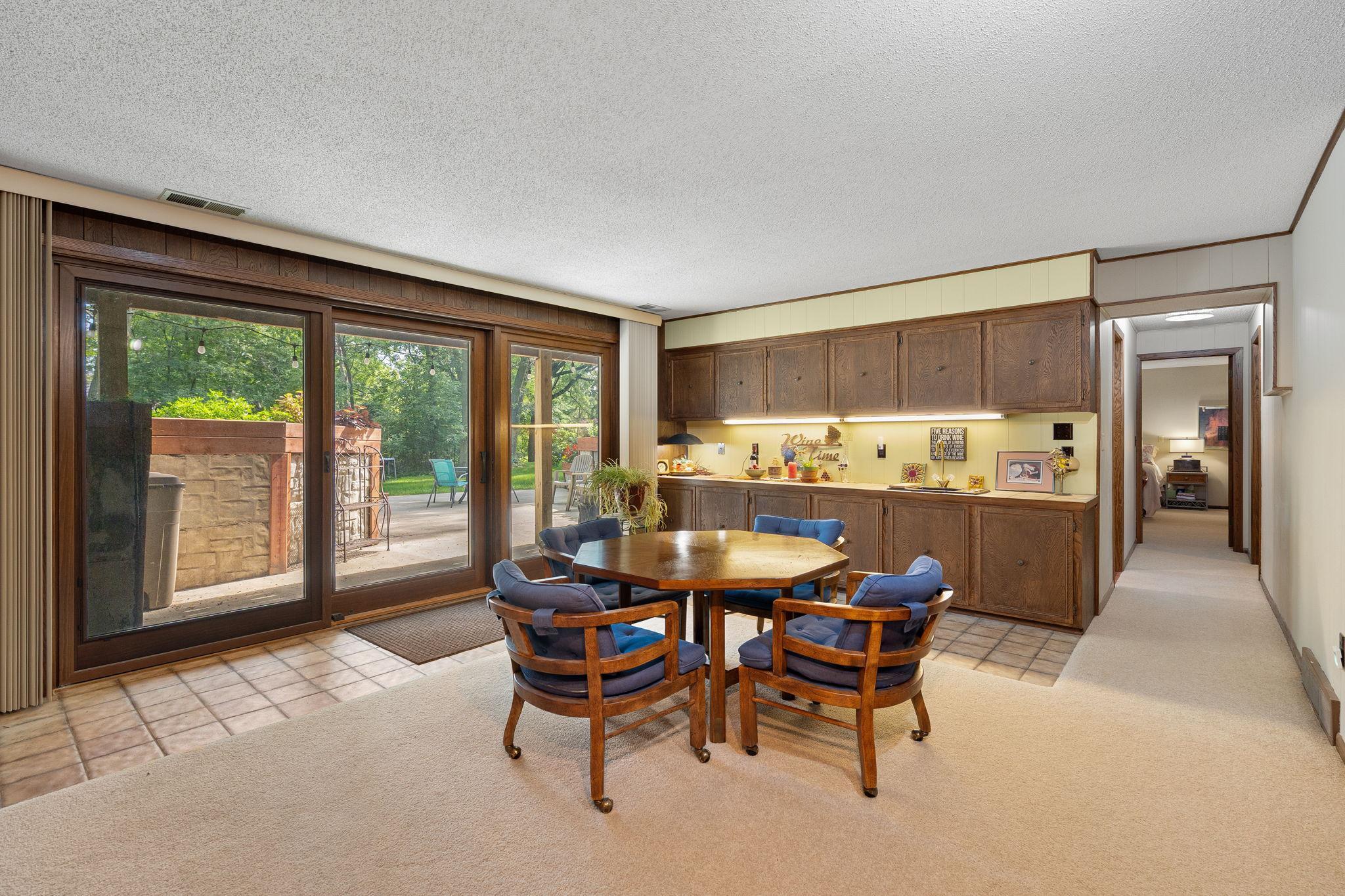 Owatonna, Minnesota 55060, United States, 4 Bedrooms Bedrooms, ,3 BathroomsBathrooms,Residential,Active,202143