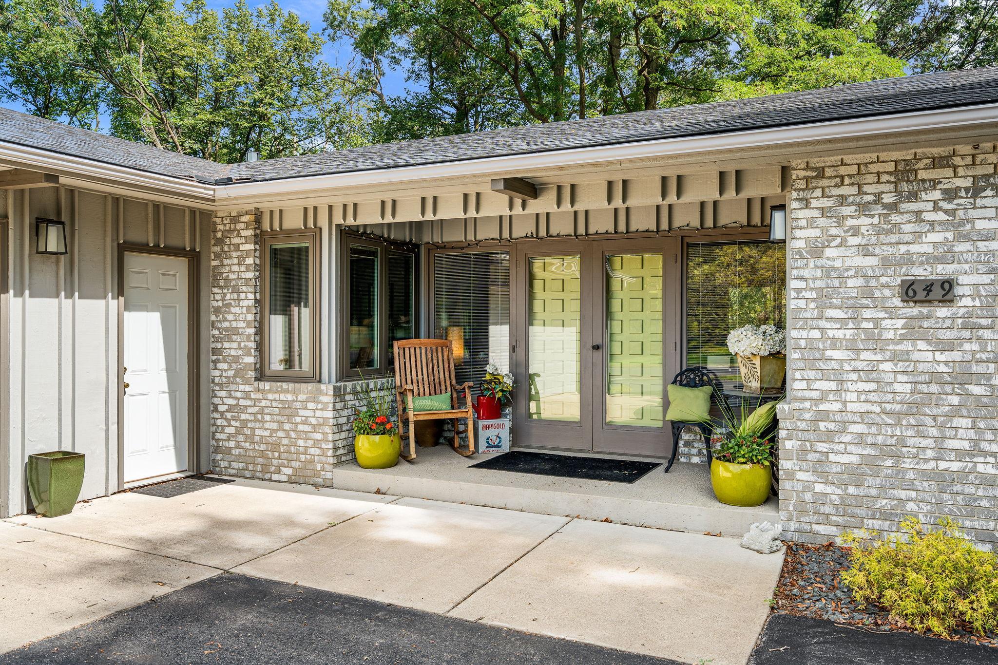 Owatonna, Minnesota 55060, United States, 4 Bedrooms Bedrooms, ,3 BathroomsBathrooms,Residential,Active,202143