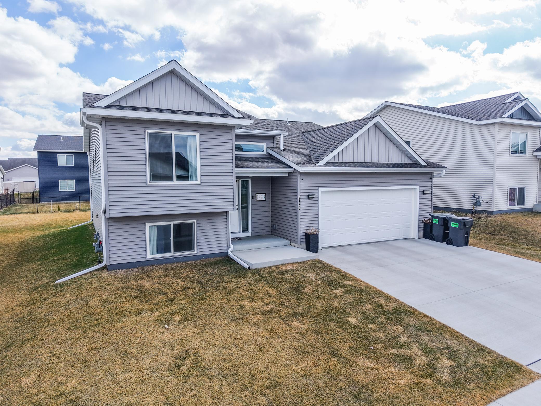 6138 Sandstone Street NW