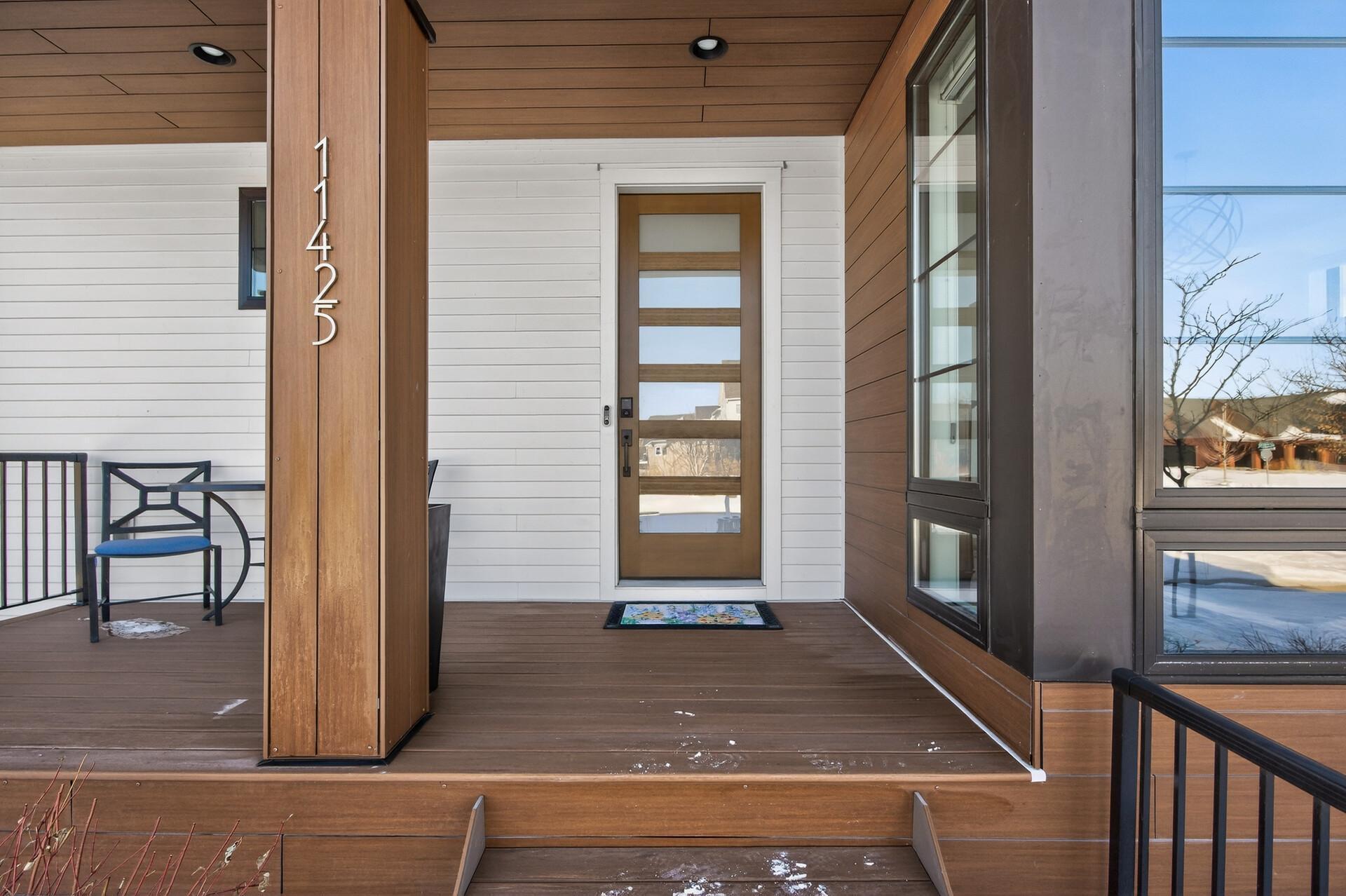 11425 Wildflower Drive N