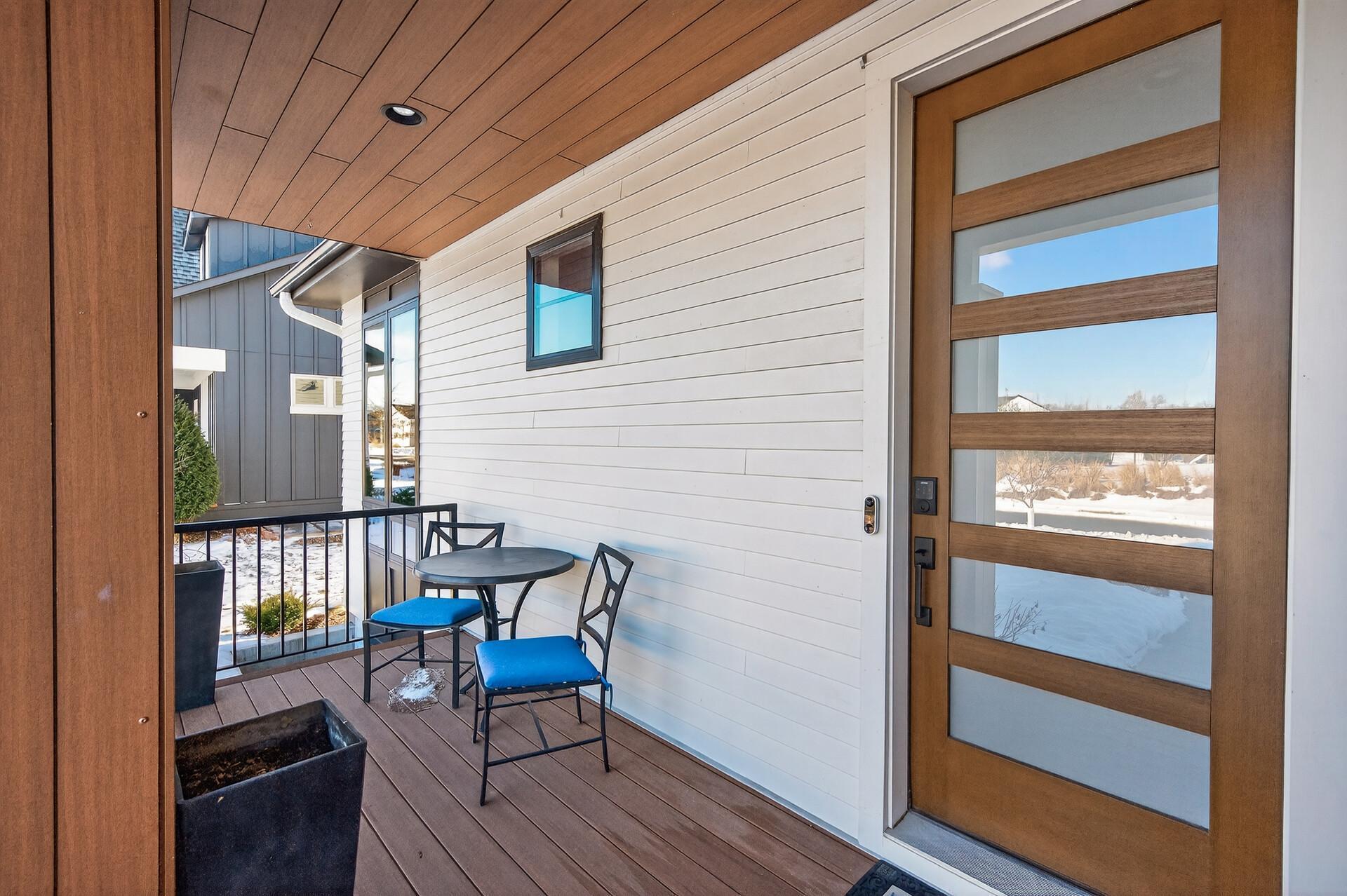 11425 Wildflower Drive N