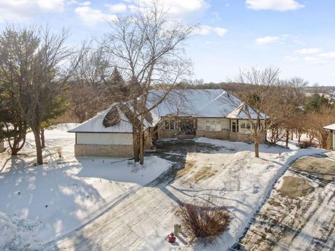 2065 Woodstone Court Victoria MN 55386