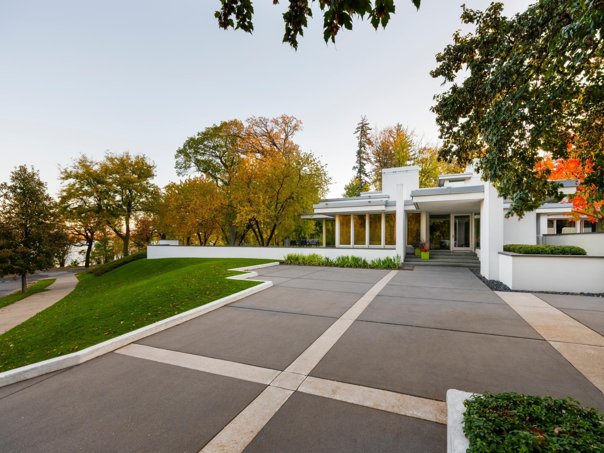 4855 E Lake Harriet Parkway