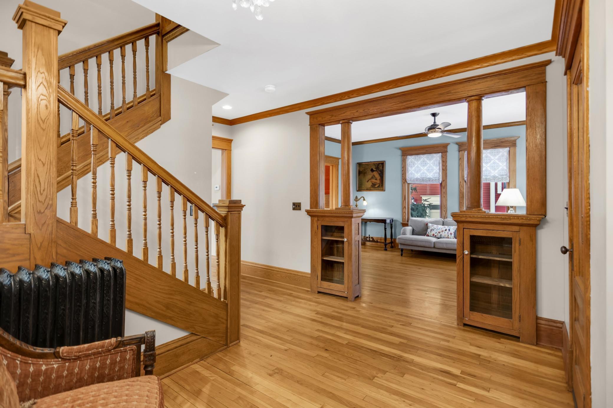 3233 Irving Avenue S