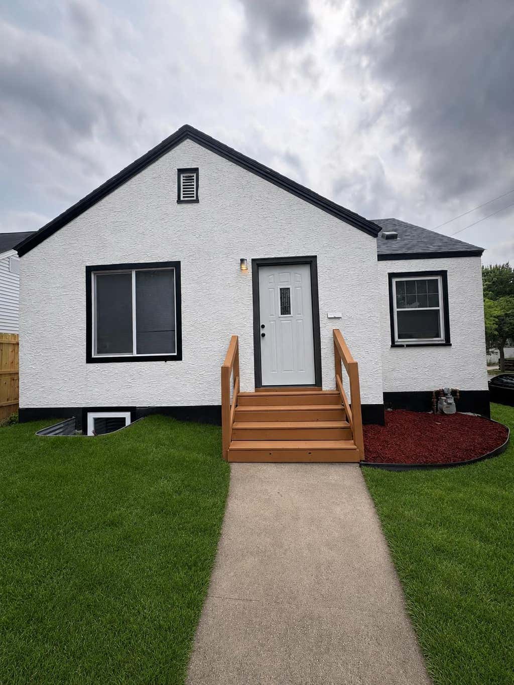 Photo of 1660 Beech Street, Saint Paul, MN 55106 (MLS # 7121517)