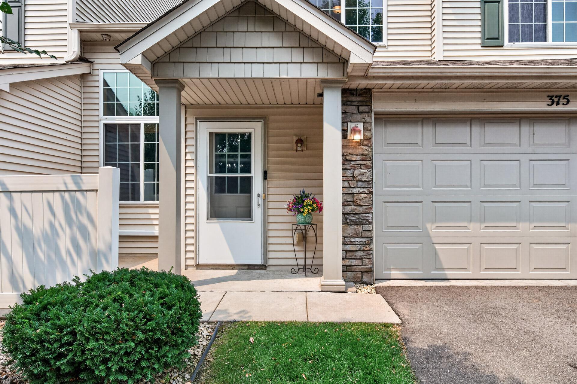 375 Arrowhead Drive