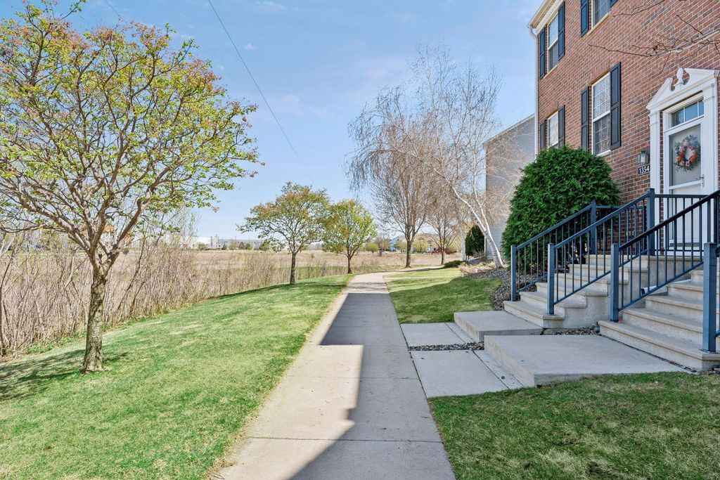 Photo of 1354 Savanna Drive, Shakopee, MN 55379 (MLS # 7059290)