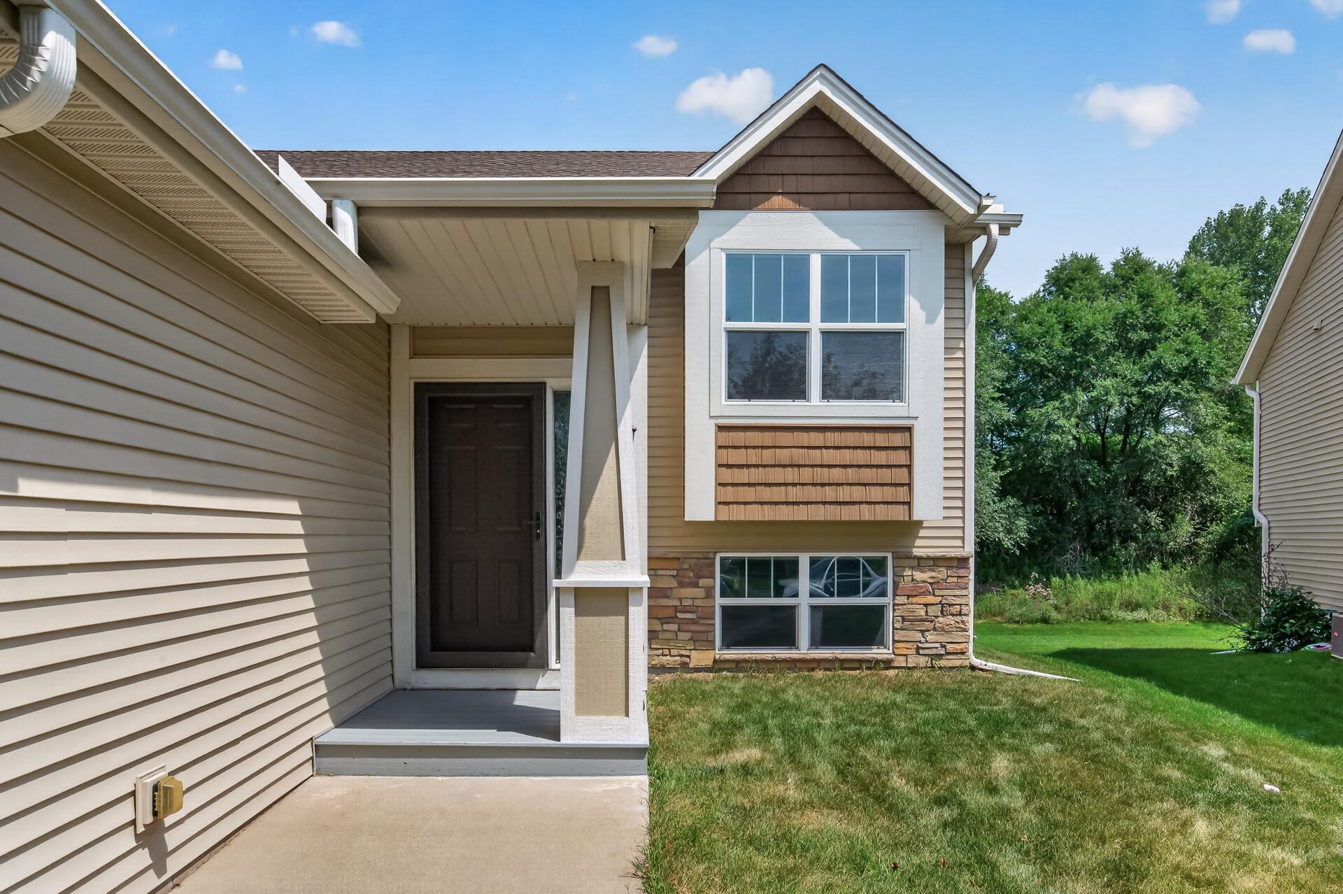 12435 Midway Circle NE