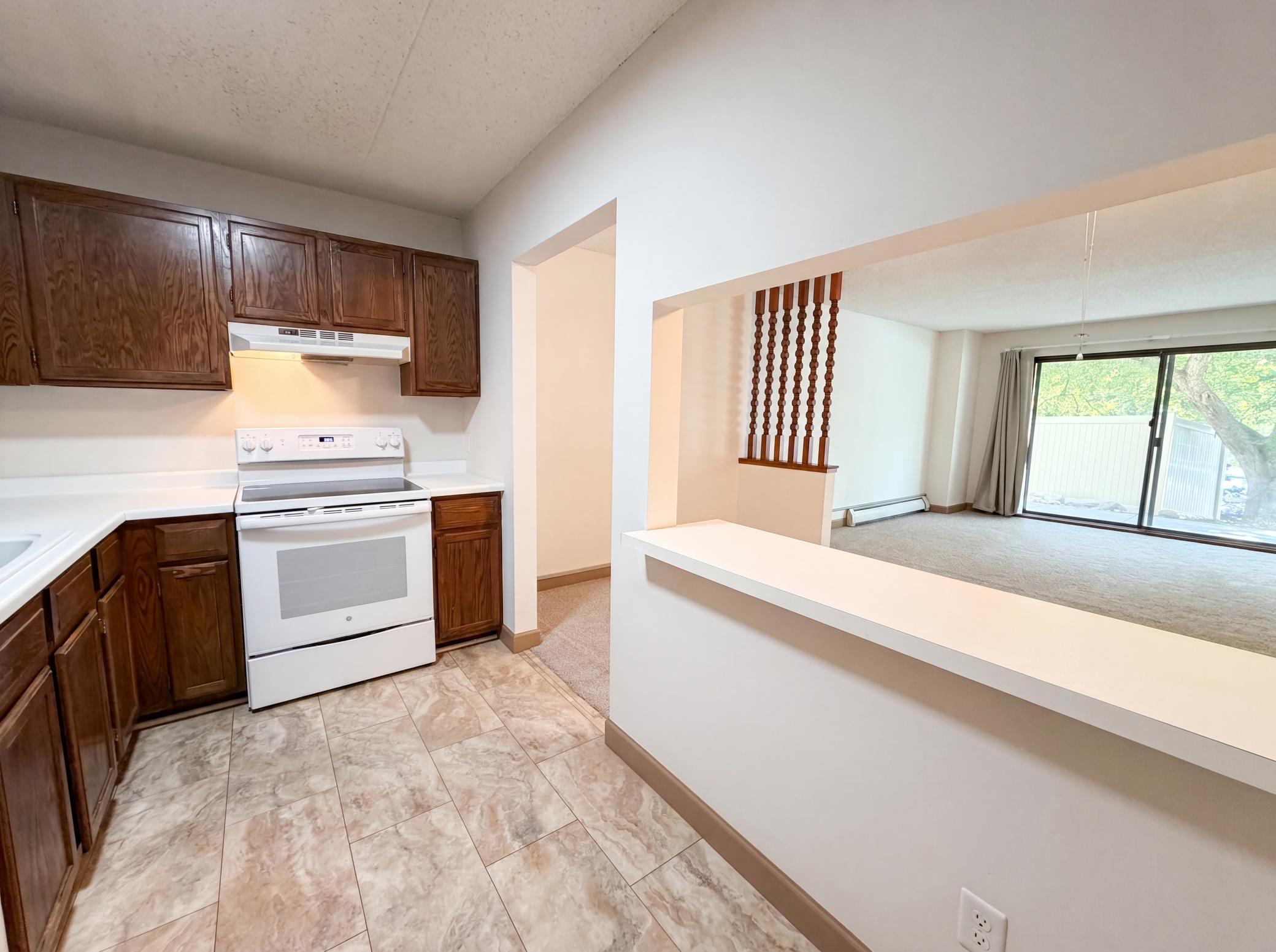 10511 Cedar Lake Road 205