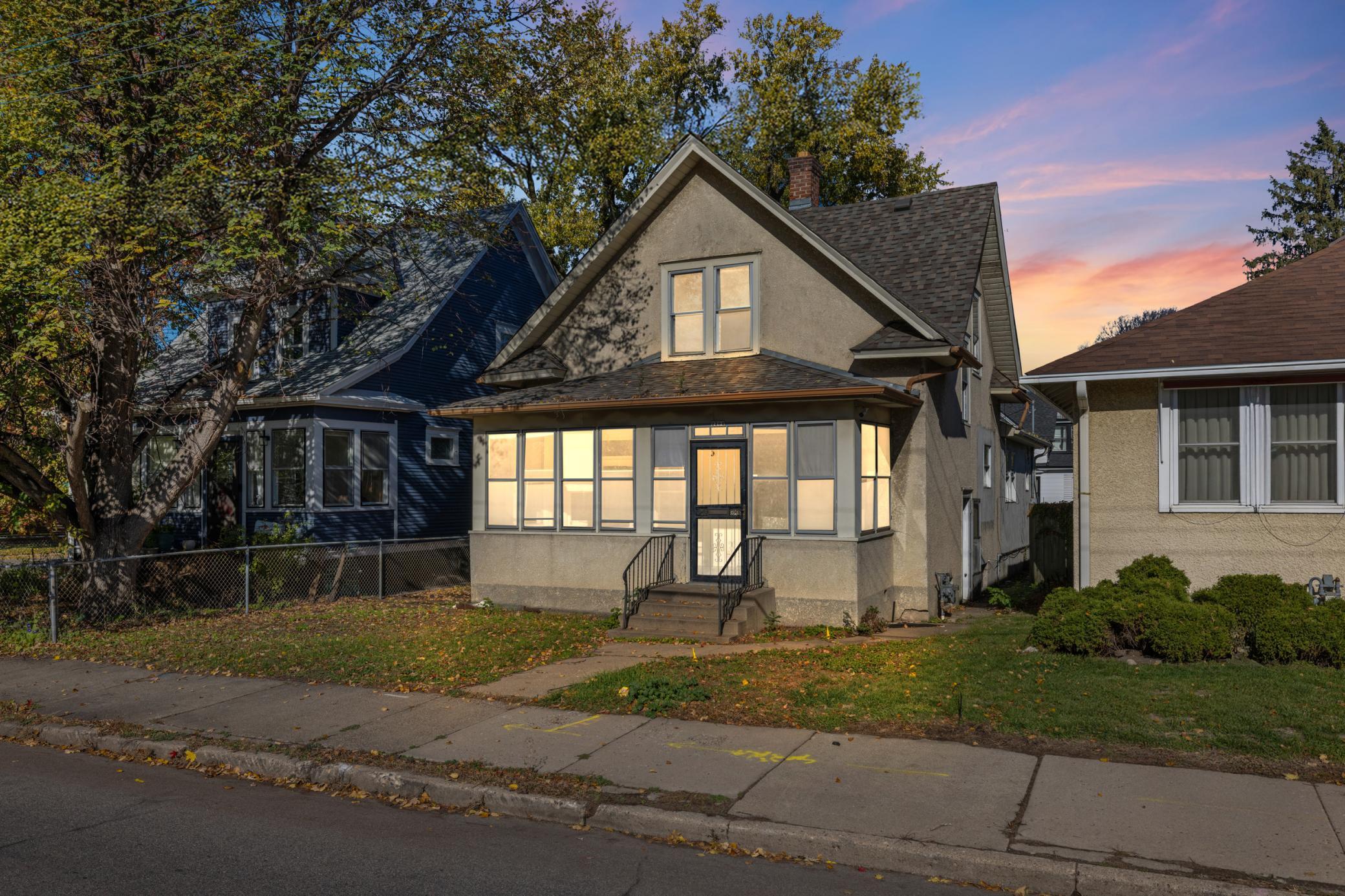 2204 E 35th Street