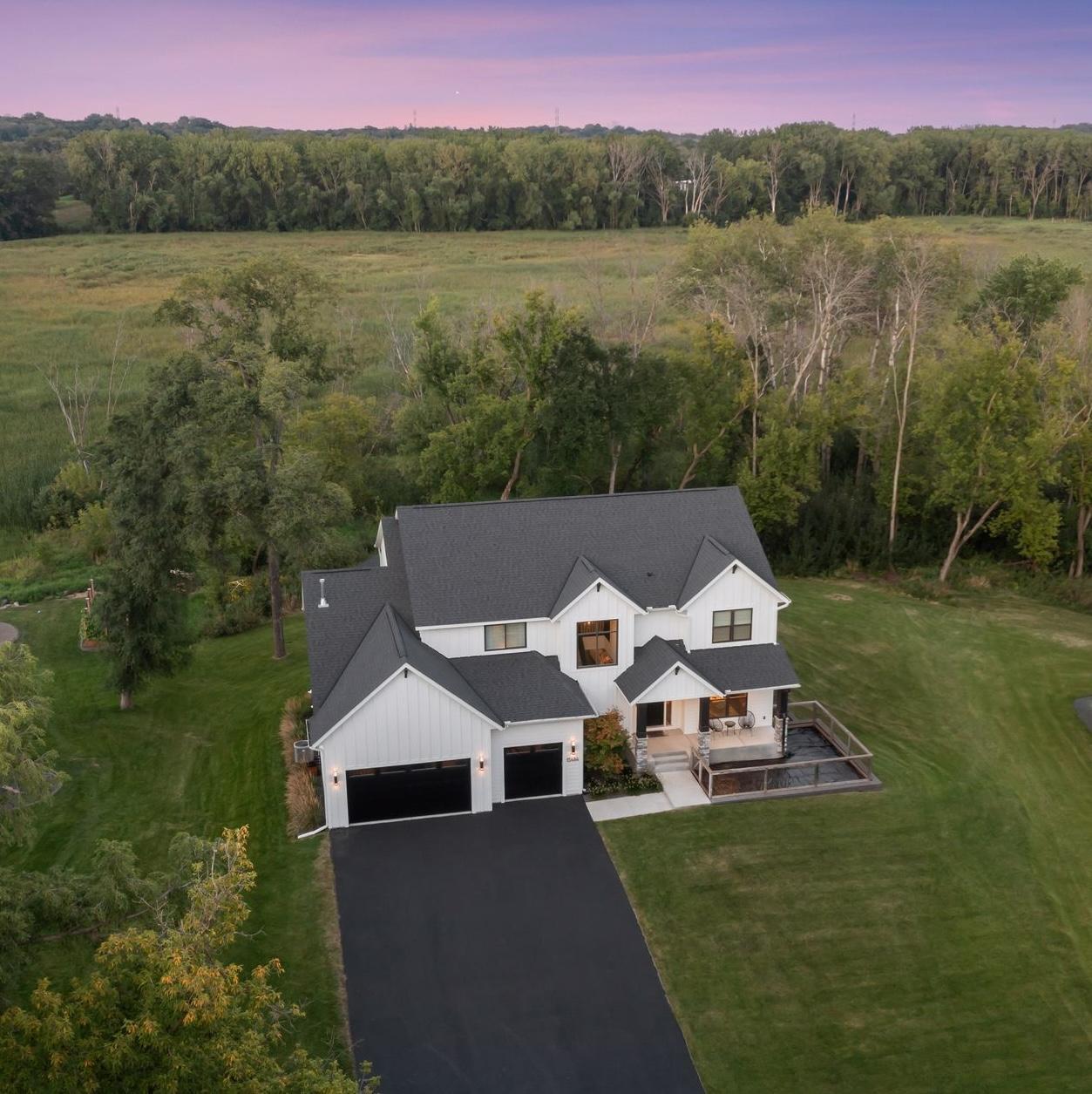 15484 Minnetonka Boulevard