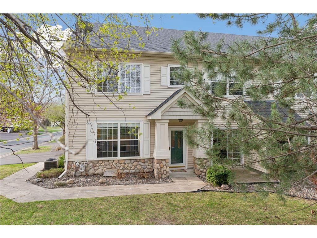 Photo of 13750 54th Avenue N #106, Plymouth, MN 55446 (MLS # 7017165)