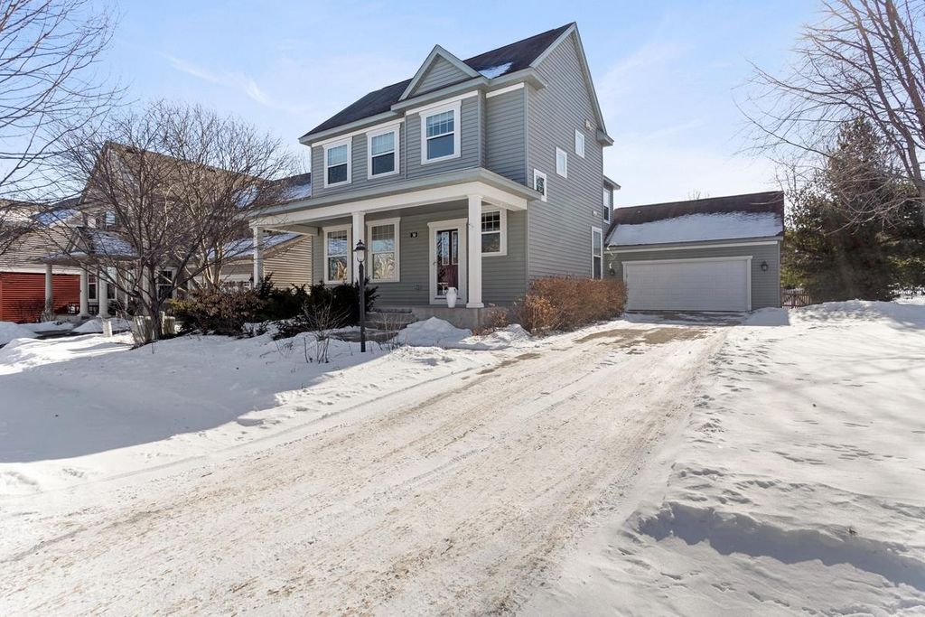 Photo of 30 Founders Green, Hudson, WI 54016 (MLS # 7014230)