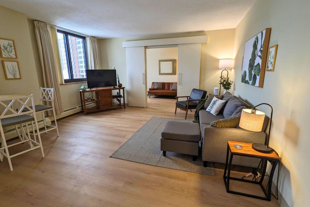 Photo of 6500 Woodlake Drive #804, Richfield, MN 55423 (MLS # 7016917)