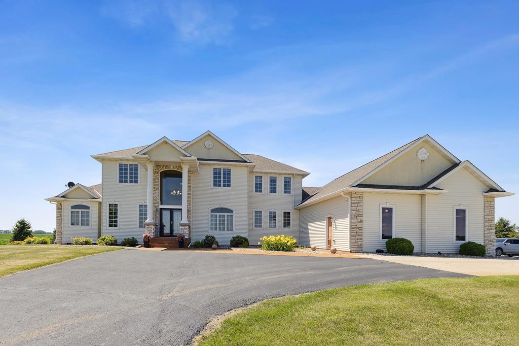 Photo of 23535 York Road, Hutchinson, MN 55350 (MLS # 7017901)