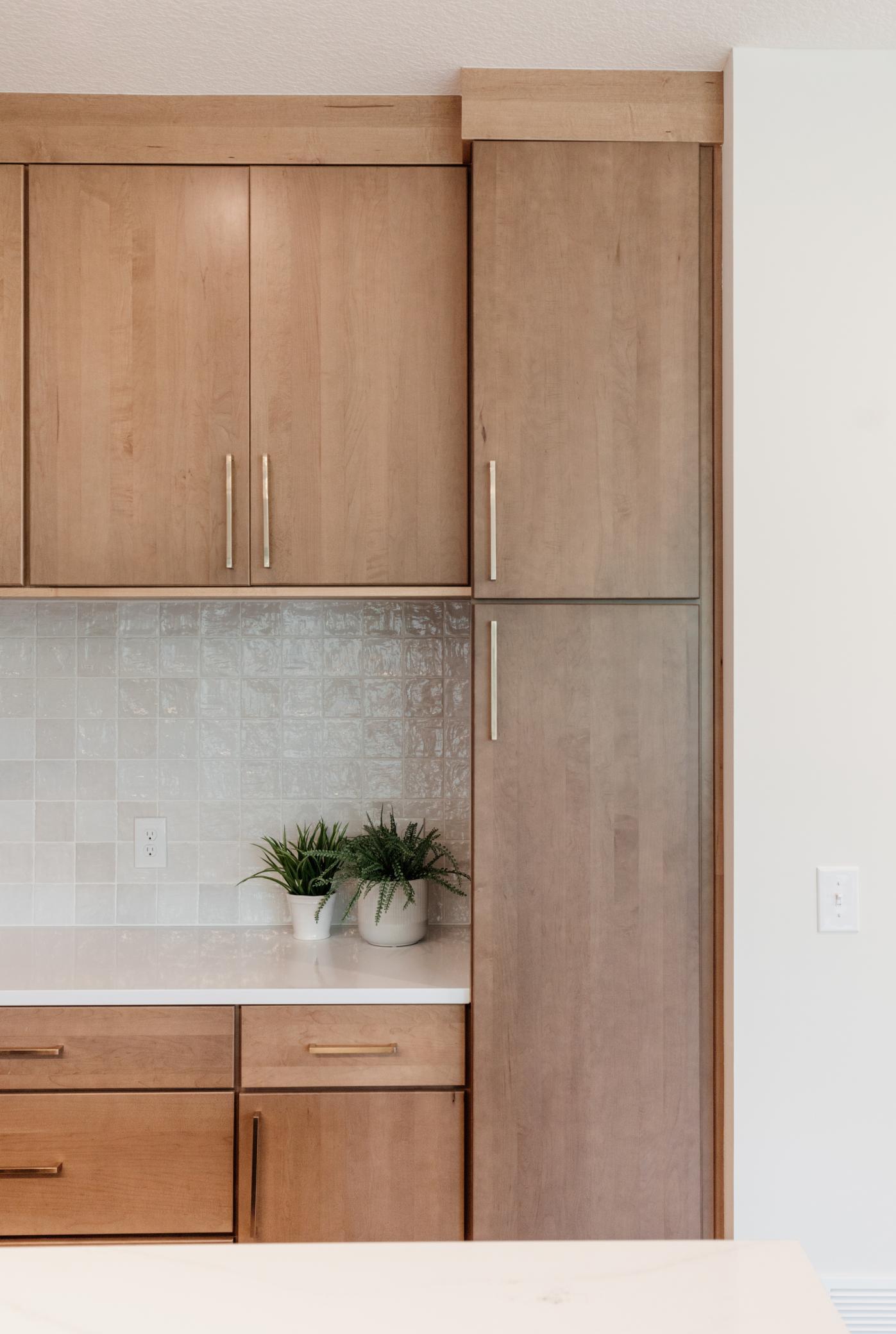 3729 Knightsbridge Ln N