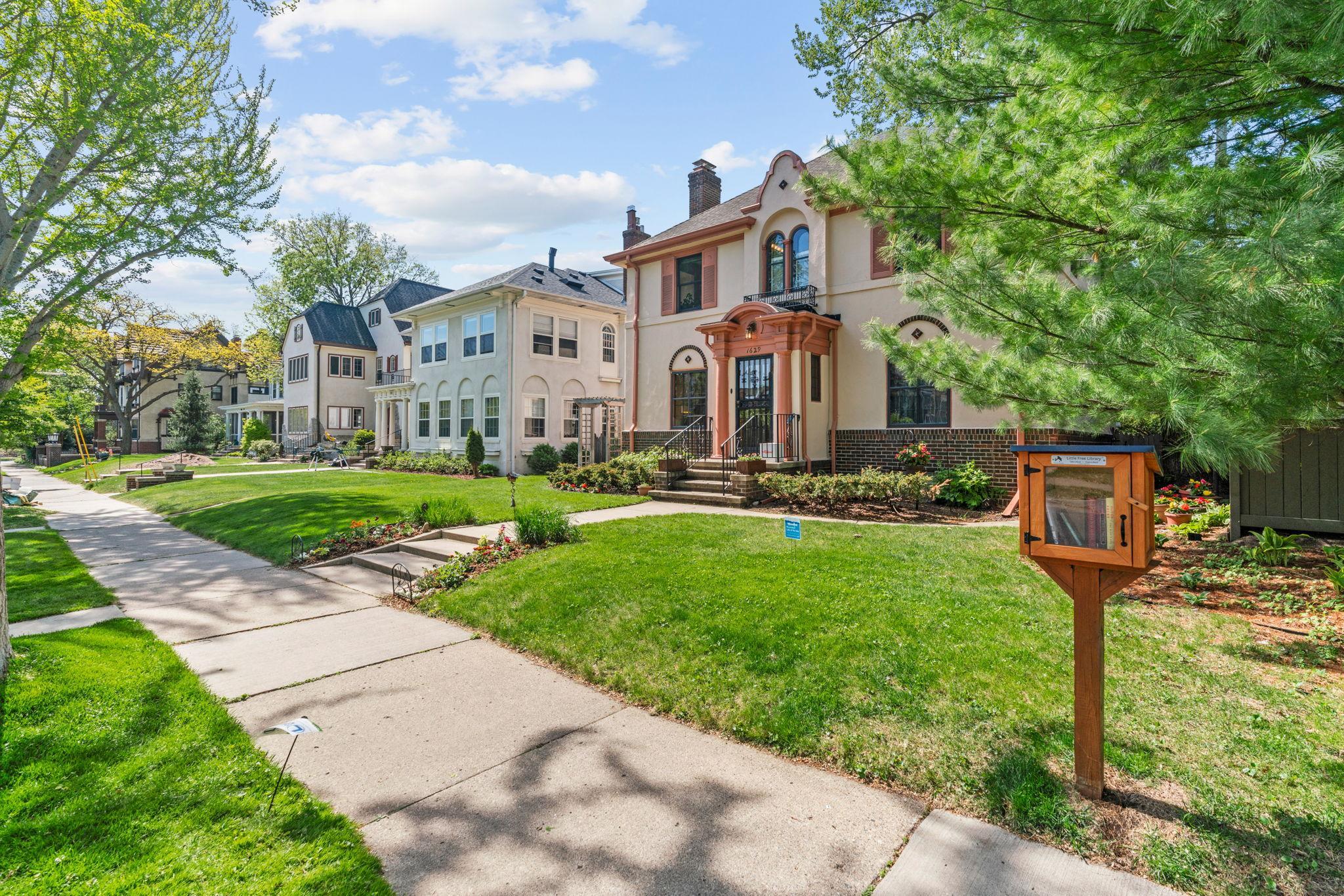 1629 W 25th Street