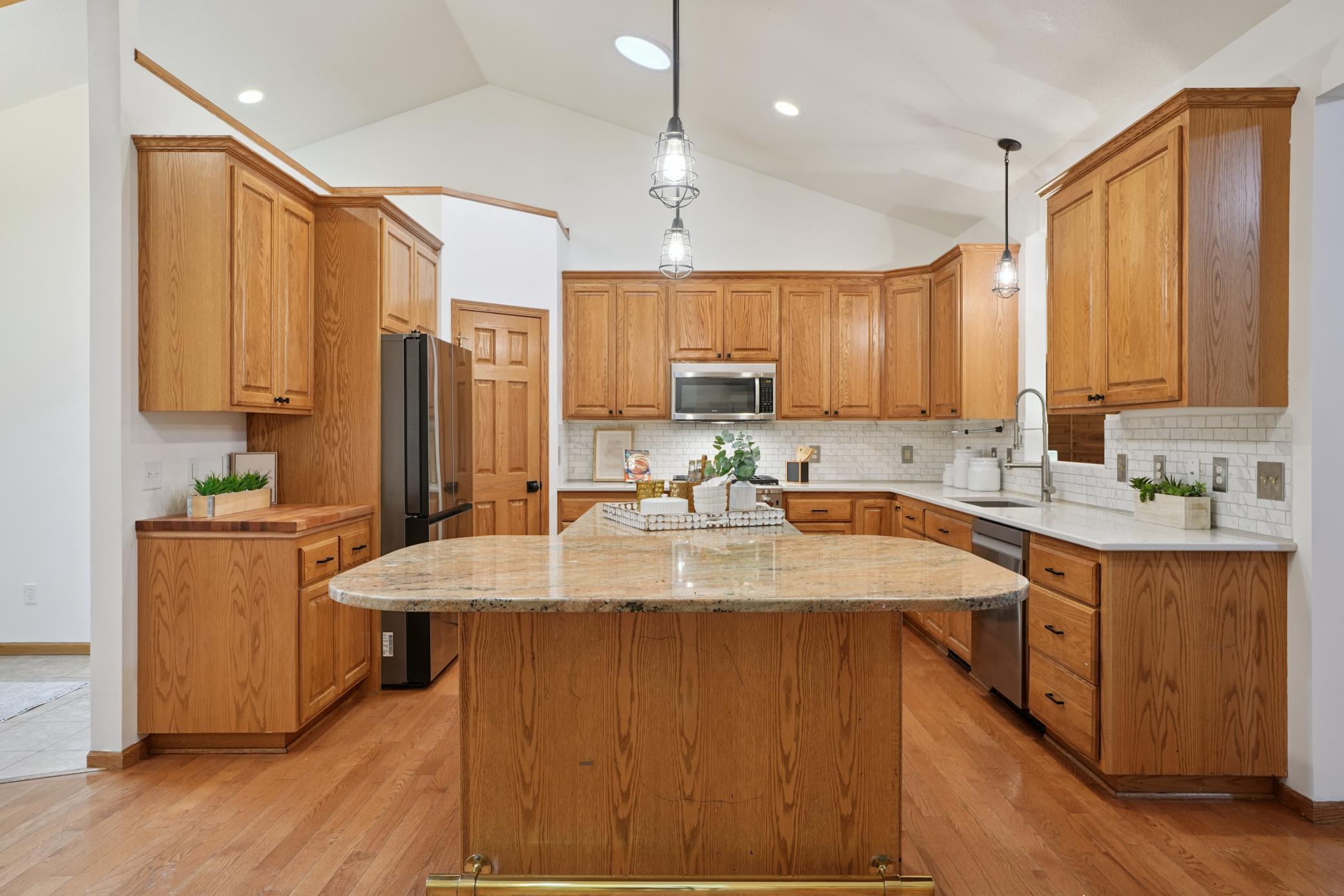 3620 Highland Avenue