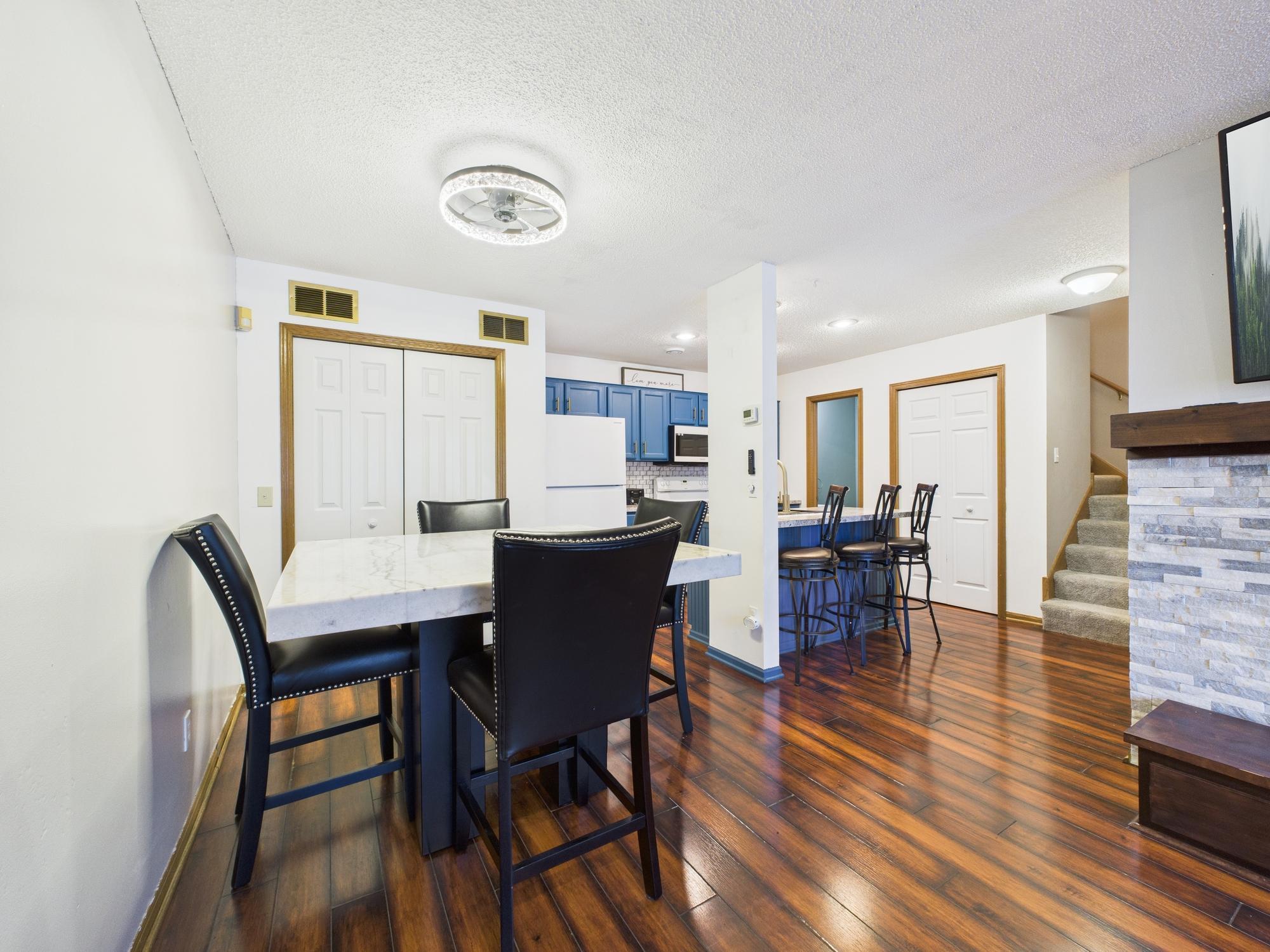 1853 Riverwood Drive 4