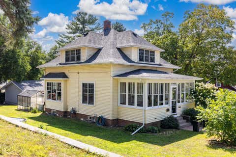 Photo of 115 Mill Street E, Cannon Falls, MN 55009 (MLS # 7131416)