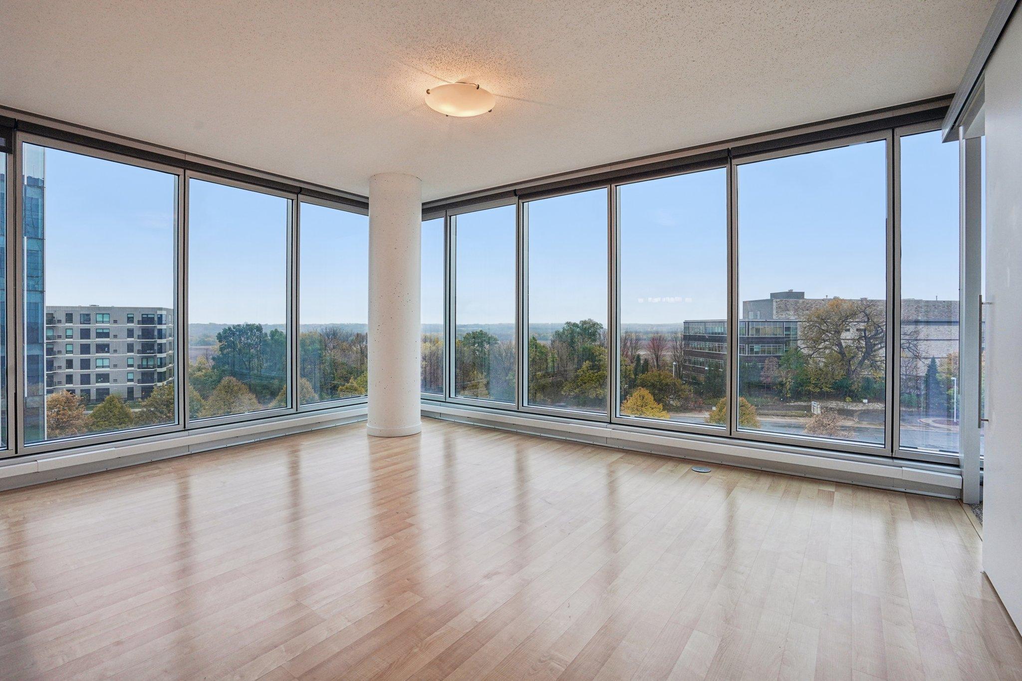 8161 33rd Avenue S 606