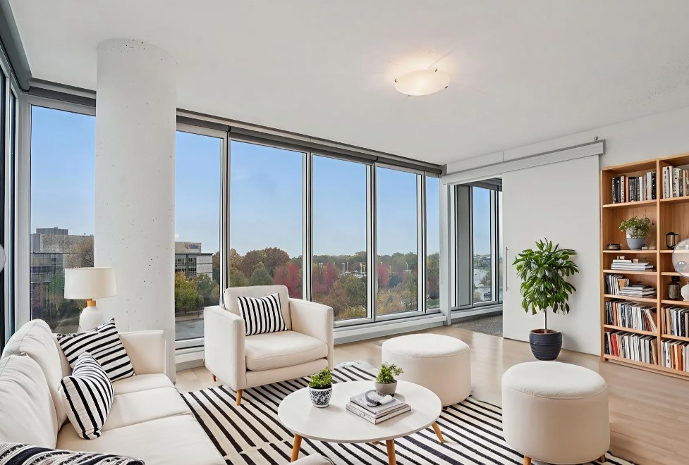 8161 33rd Avenue S 606