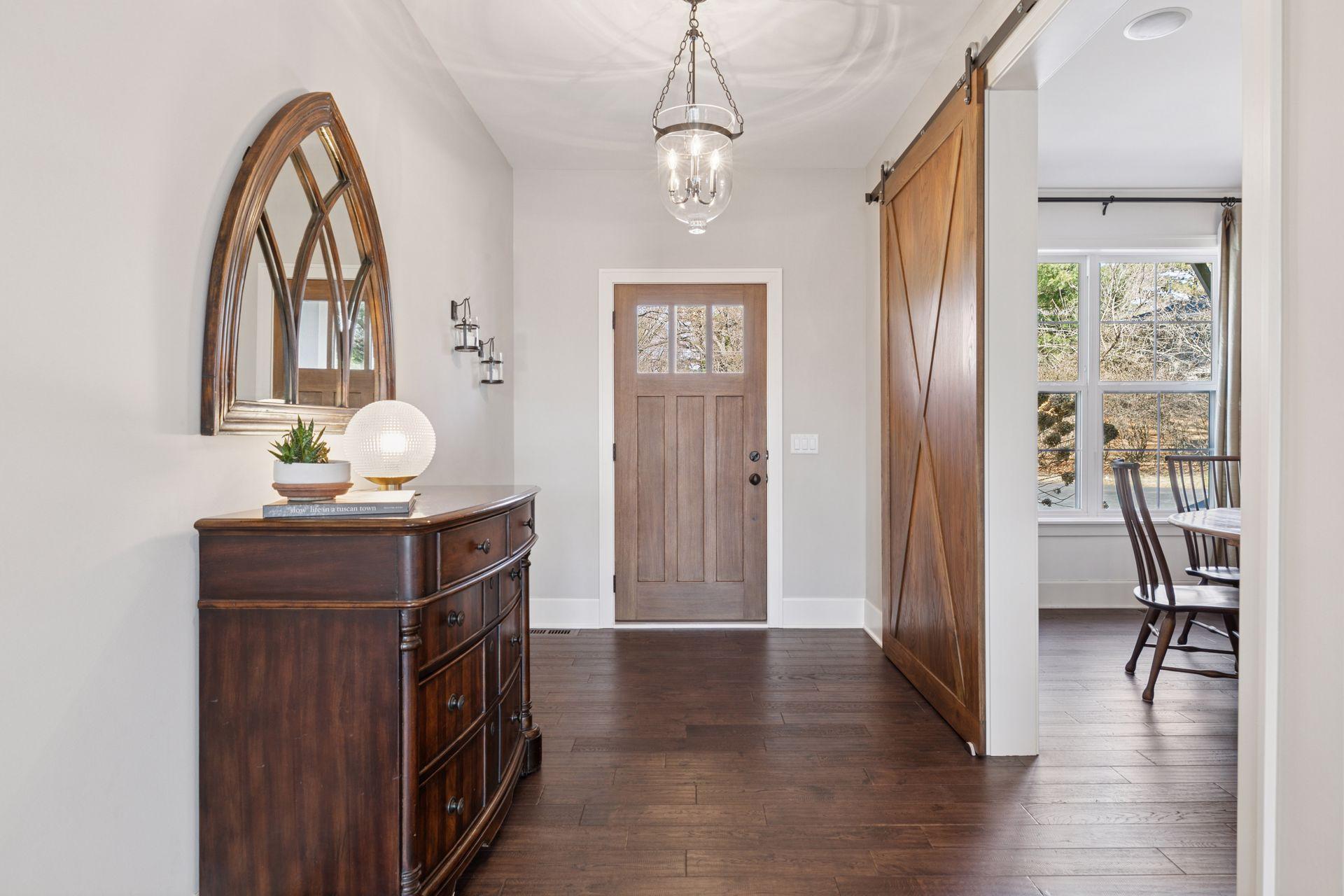 648 Sunset Lane
