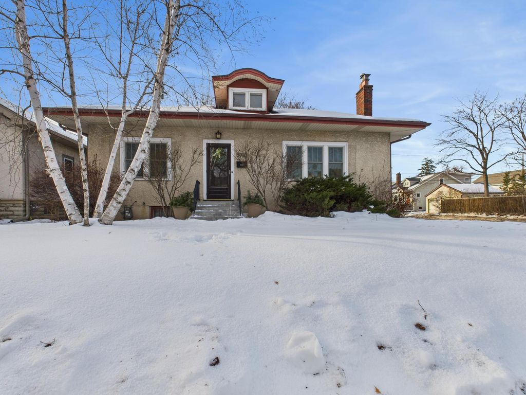 Photo of 5000 York Avenue S, Minneapolis, MN 55410 (MLS # 6788346)