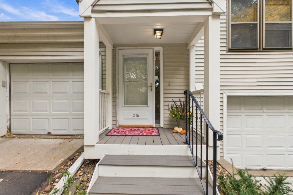 Photo of 246 3rd Avenue NE, Minneapolis, MN 55413 (MLS # 7156437)