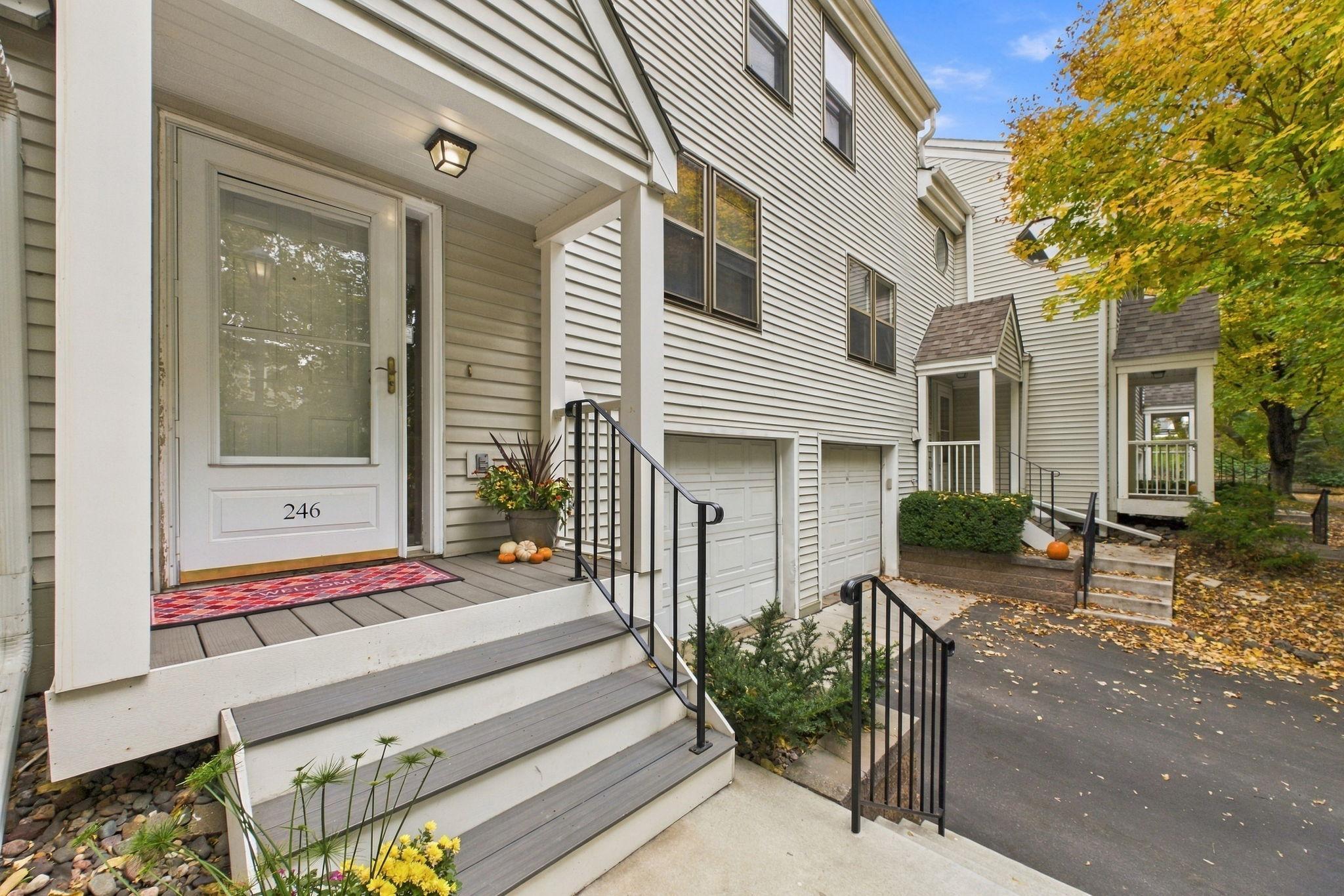 246 3rd Avenue NE