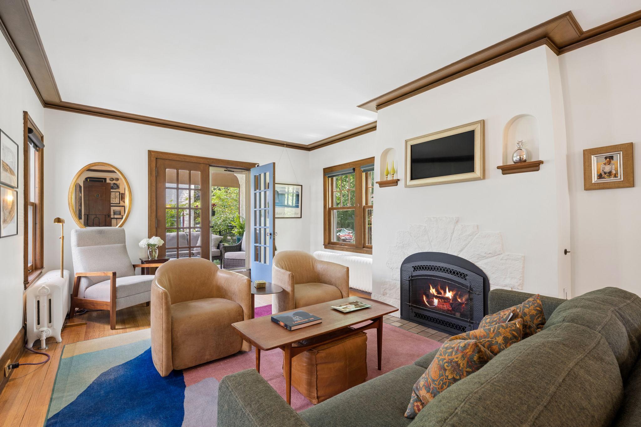 724 W 53rd Street