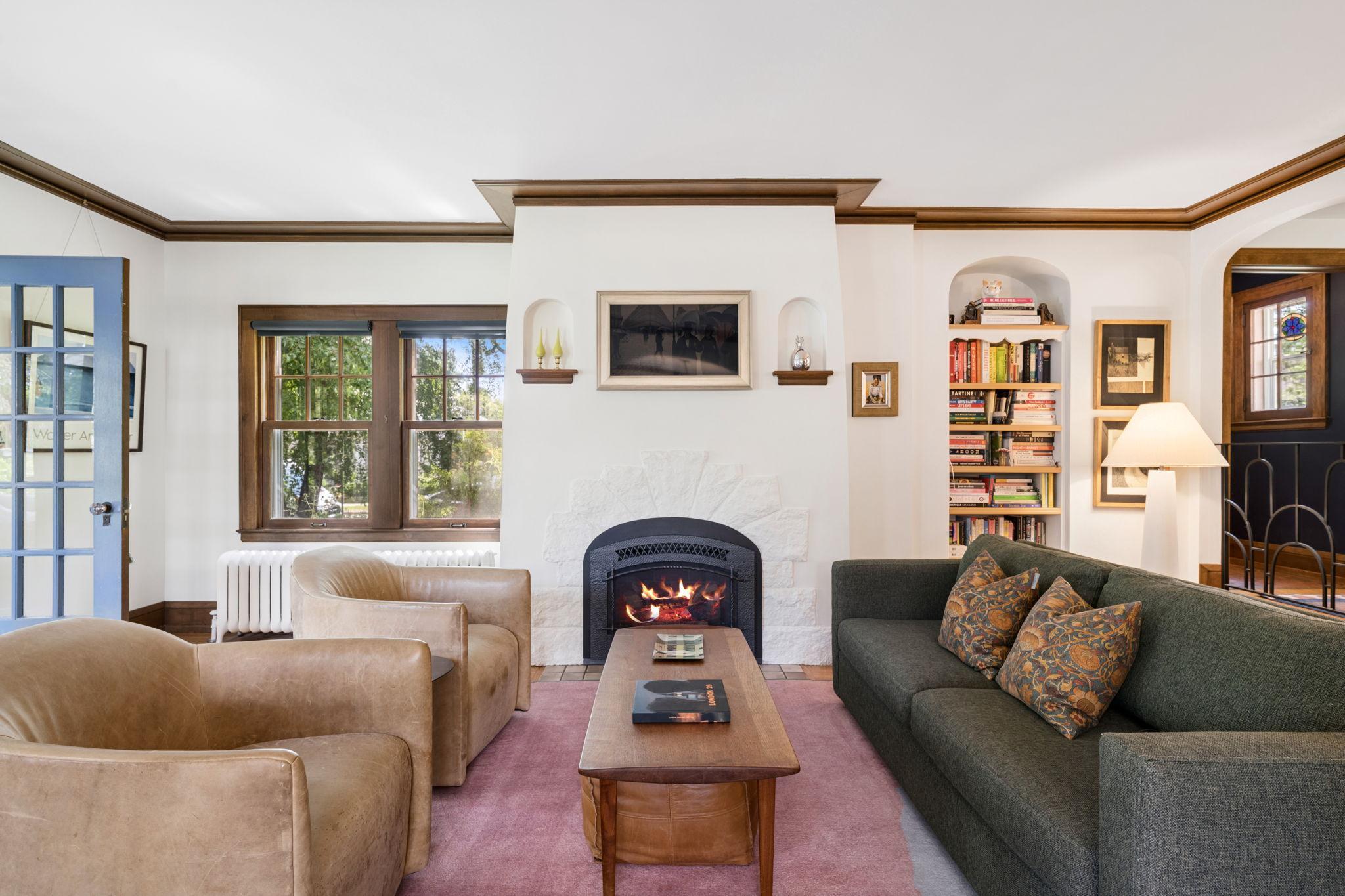 724 W 53rd Street