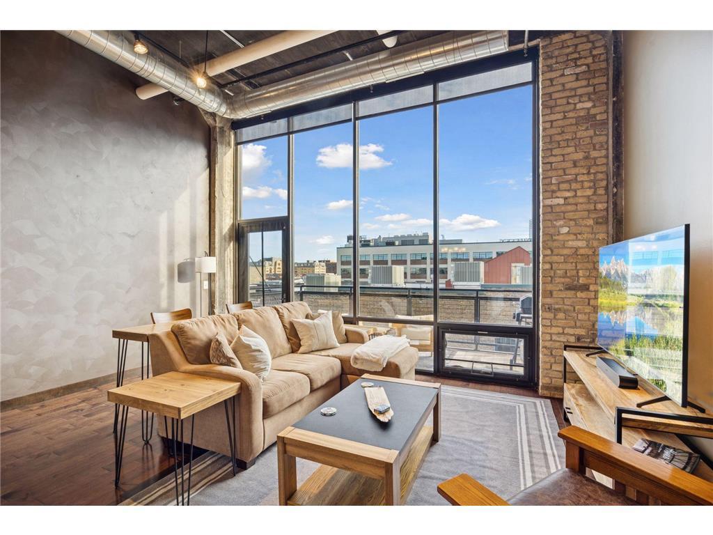 Photo of 618x Washington Avenue N #602, Minneapolis, MN 55401 (MLS # 7123466)