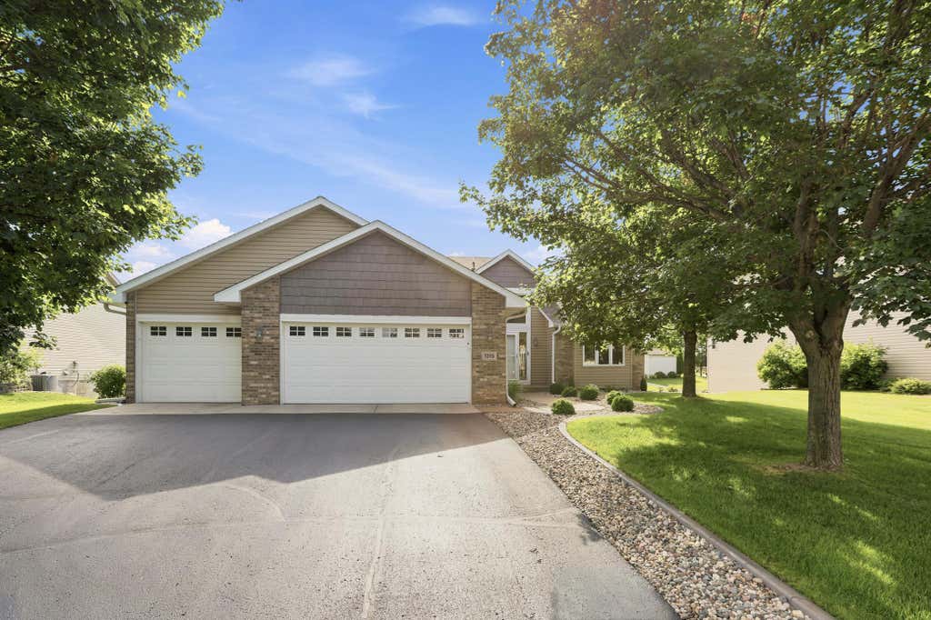 Photo of 1315 Oakwood Lane, Hanover, MN 55341 (MLS # 7120466)