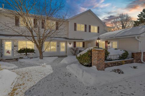 7570 15th Street Lane N Oakdale MN 55128