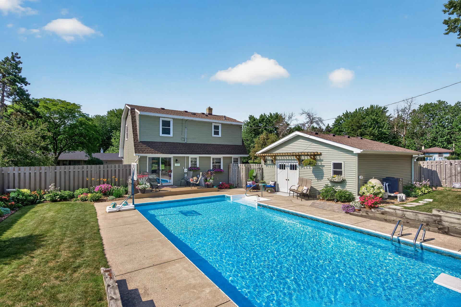 2607 Valley View Place