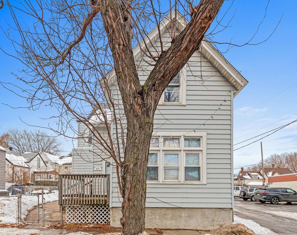 Photo of 673 Dale Street N, Saint Paul, MN 55103 (MLS # 6825030)